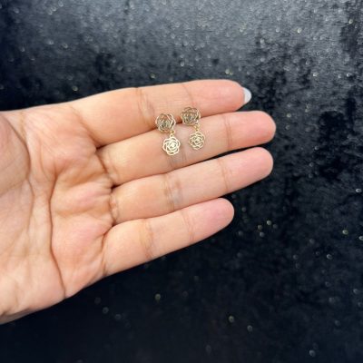 گوشواره میخی رز آویز